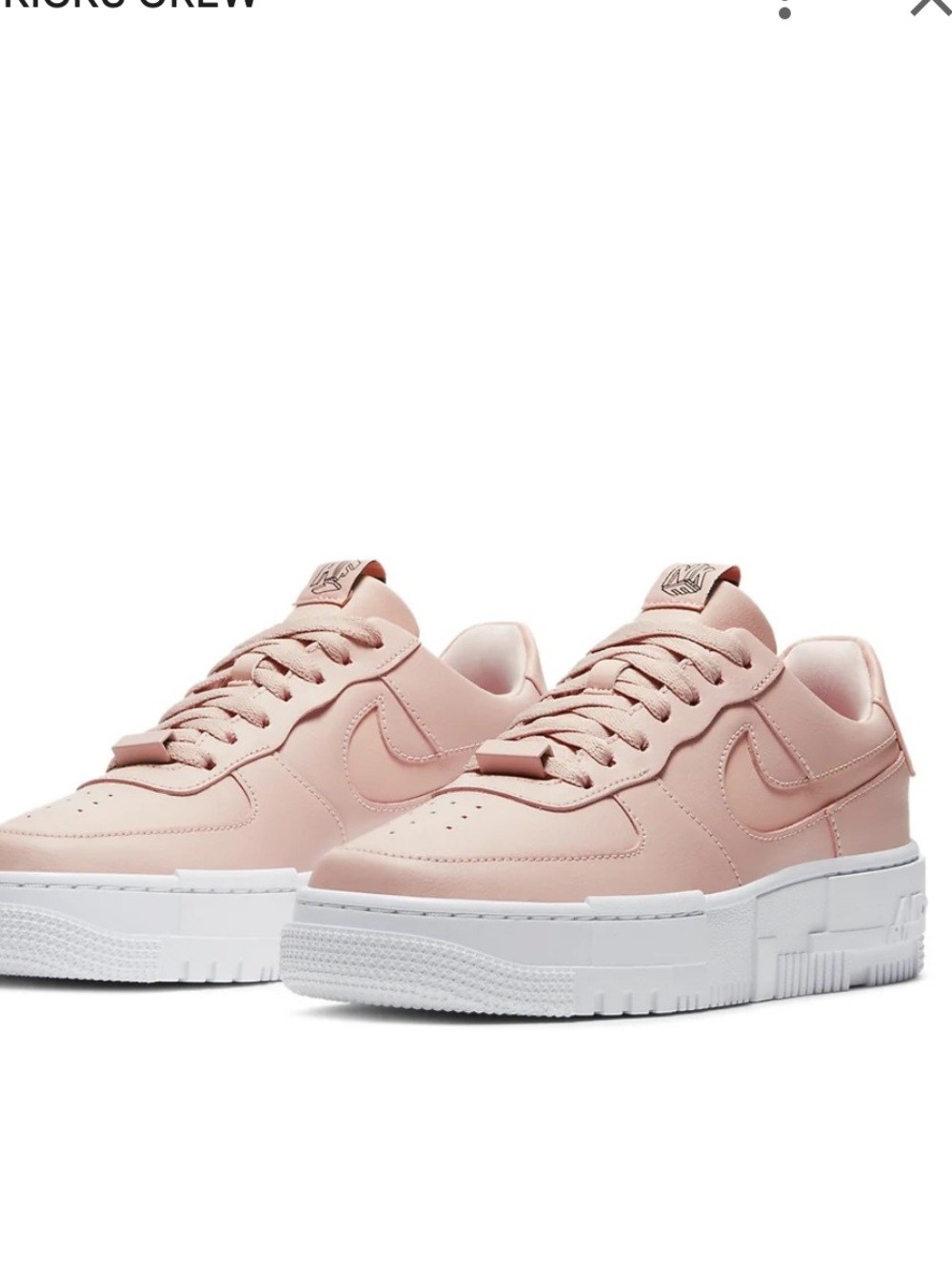 Nike Women's Air Force 1 Pixel - Pixel Particle Beige, size 8.5